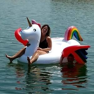 Meet your Posher, Christy